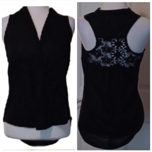 💙🌺Elegant Black Sleeveless Top - Picture 1 of 9